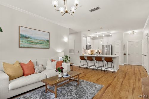 unit-3310-1901 5th Ave, Tuscaloosa, AL, 35401-8803 | Card Image