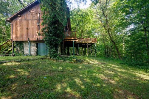 6 Old West Dorsey Ln, Hyde Park, NY, 12538-1432 | Card Image