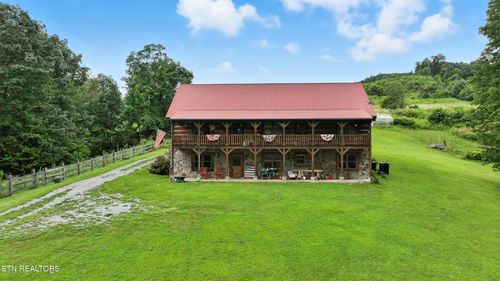 9360 Middle Wallens Creek Rd, Jonesville, VA, 24263-7738 | Card Image