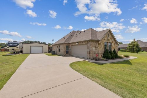 2220 Kandy Ln, Kaufman, TX, 75142-4038 | Card Image