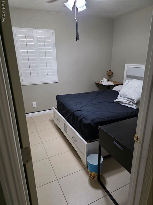 617 Slayton Drive, Las Vegas, NV, 89107 | Card Image