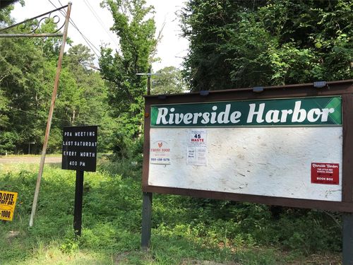 148 Brazil Blvd, Huntsville, TX, 77320-1394 | Card Image