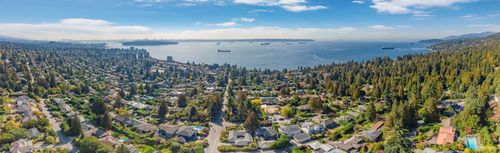 2602 Ottawa Ave, West Vancouver, BC, V7V2T5 | Card Image