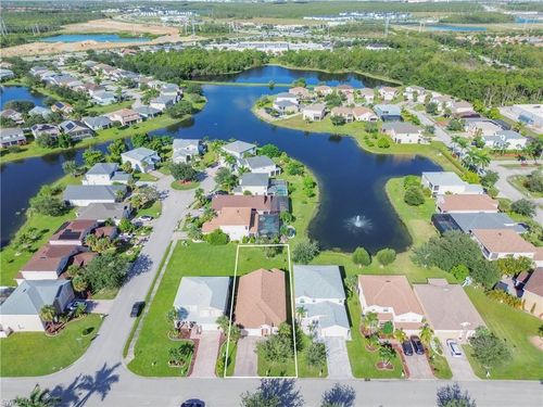 8125 Silver Birch Way, LEHIGH ACRES, FL, 33971-3727 | Card Image