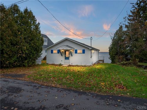 1875 Hill St, Chittenango, NY, 13037-9538 | Card Image