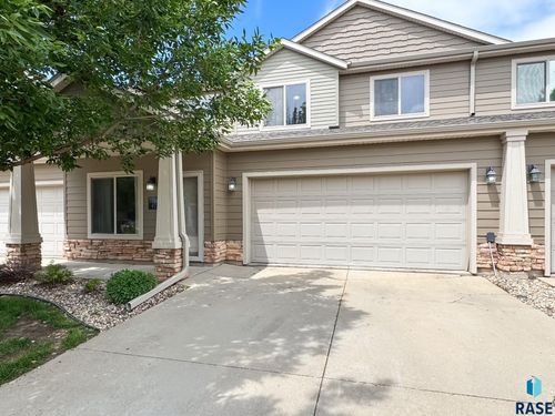 2-5400 S Cobblestone Pl, Sioux Falls, SD, 57108-4872 | Card Image