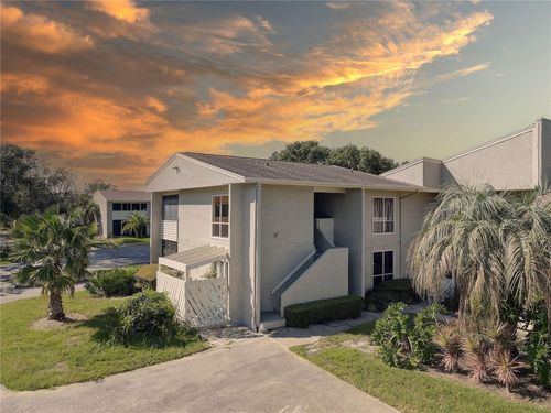428-428 Windrush Bay Dr, TARPON SPRINGS, FL, 34689-1205 | Card Image