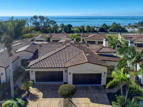 1895 Barcelona, Pismo Beach, CA, 93449 | Card Image