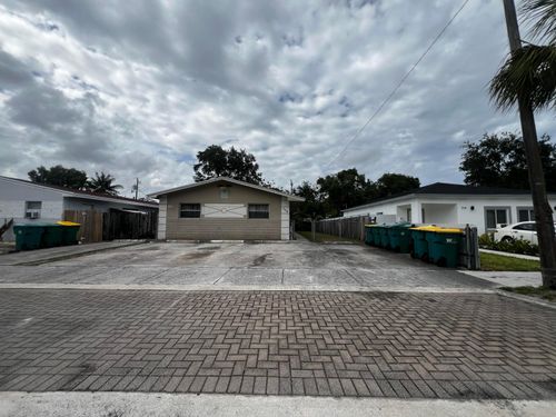 2-716 Sw 7th St, DANIA BEACH, FL, 33004-3804 | Card Image