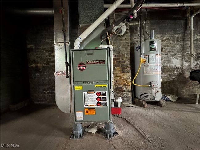 Utilities with water heater | Image 29