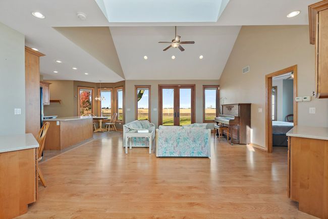 550 Maplewood Rd, House other with 6 bedrooms, 6 bathrooms and 3 parking in Somonauk IL | Image 41