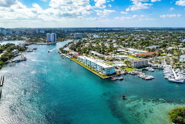 APT-8C - 2772 Ne 30 Th Ave, Condo with 2 bedrooms, 2 bathrooms and null parking in Lighthouse Point FL | Image 41