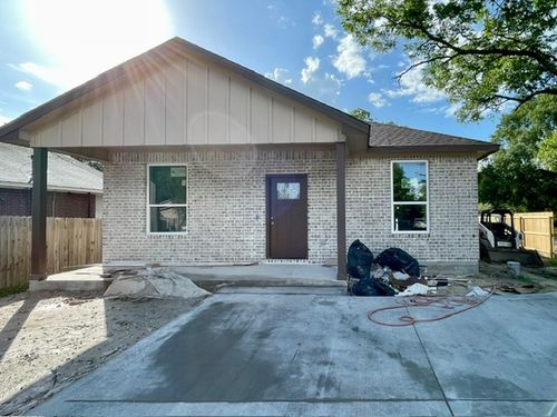 1210 E Martin Luther King Jr Street, Bryan, TX, 77803 | Card Image