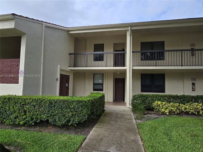 APT-202 - 7380 Nw 1 St St, Condo with 1 bedrooms, 2 bathrooms and null parking in Plantation FL | Image 7