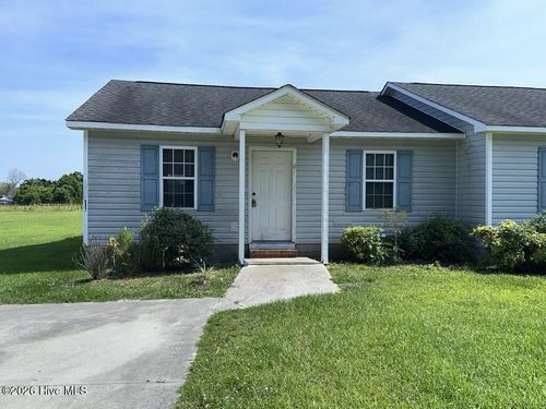 117 Simmental Ln, Richlands, NC, 28574-5372 | Card Image