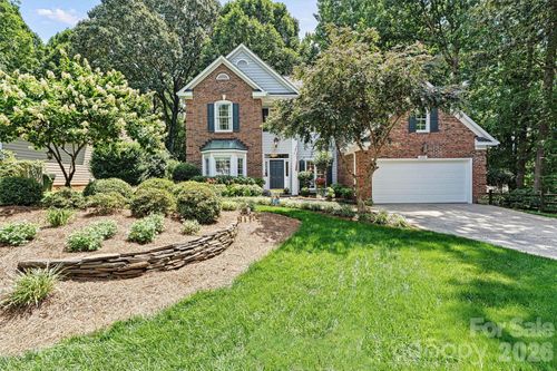 8810 Oakham St, Huntersville, NC, 28078-5633 | Card Image