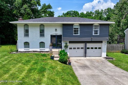 7307 Sideoats Dr, Crestwood, KY, 40014-8920 | Card Image