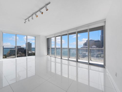 apt-1801-495 Brickell Ave, Miami, FL, 33131-2781 | Card Image