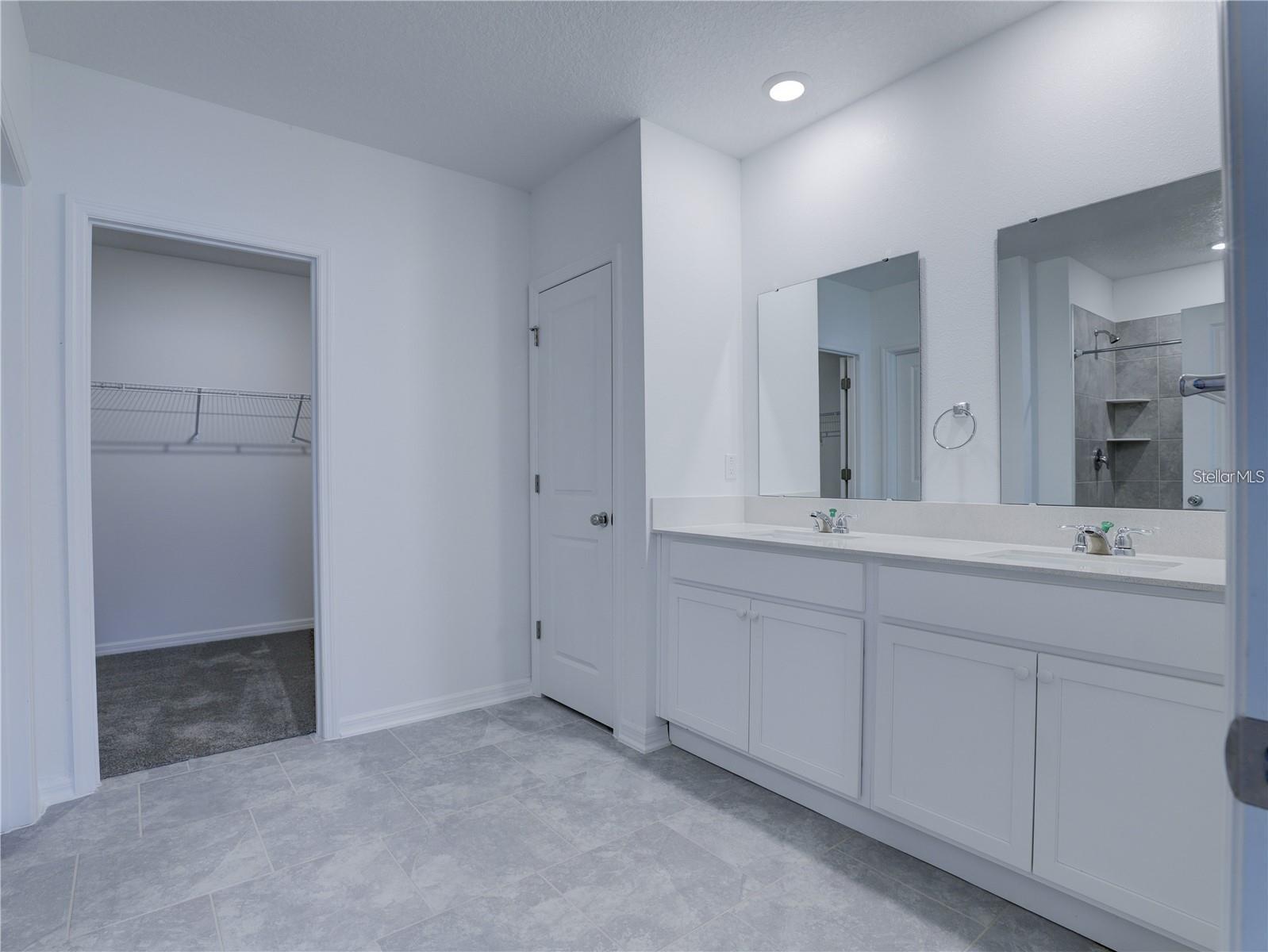 Residential Lease in LAKE WALES 5