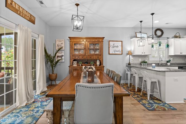 140 W Huckleberry Way, House other with 3 bedrooms, 2 bathrooms and 2 parking in Rocky Point NC | Image 17