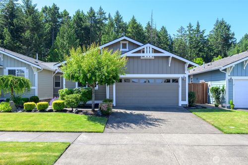 8313 Bainbridge Loop Ne, Lacey, WA, 98516-6269 | Card Image