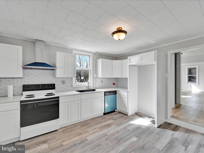 236 N Pine St, Home with 3 bedrooms, 3 bathrooms and null parking in TREMONT PA | Image 13