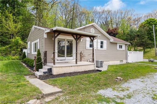3771 Turkeyfoot Rd, New Franklin, OH, 44319-3549 | Card Image