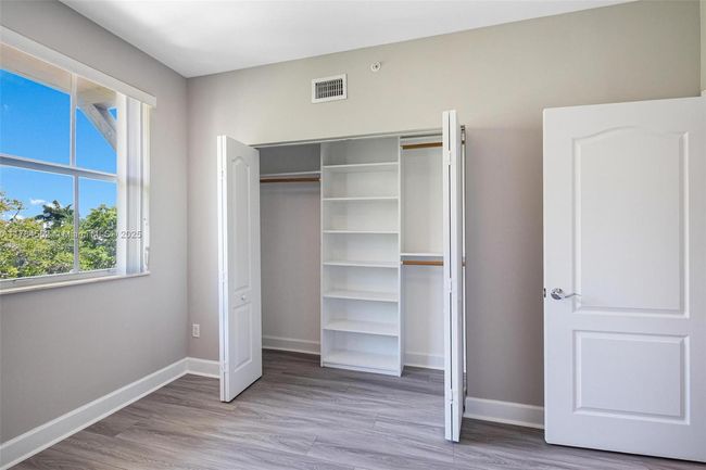 300 - 7598 Sw 102 Nd St, Condo with 3 bedrooms, 3 bathrooms and null parking in Pinecrest FL | Image 19