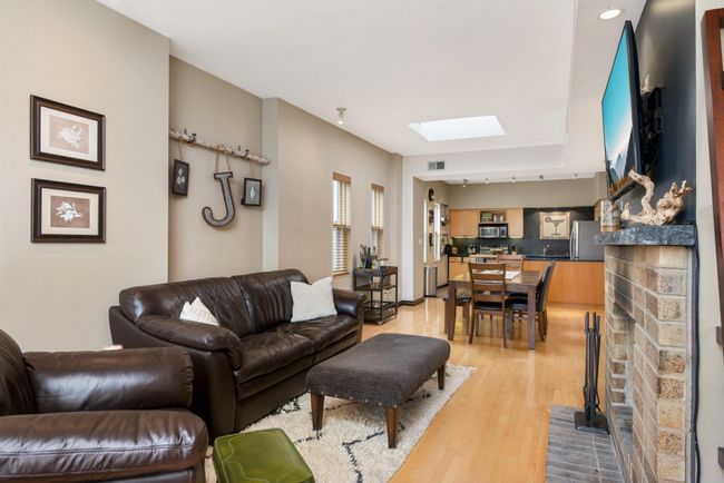 APT-7 - 162 College Ave W, Condo with 2 bedrooms, 1 bathrooms and null parking in Saint Paul MN | Image 5
