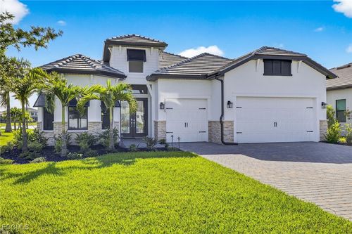 20159 Millrun Dr, ESTERO, FL, 33928-9660 | Card Image