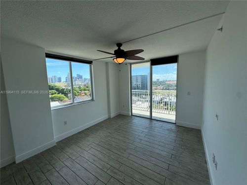 apt-711-219 Nw 12th Ave, Miami, FL, 33128-2207 | Card Image