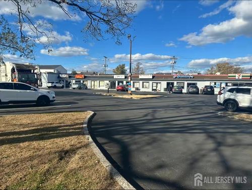 319 Main St, Keansburg, NJ, 07734-2063 | Card Image