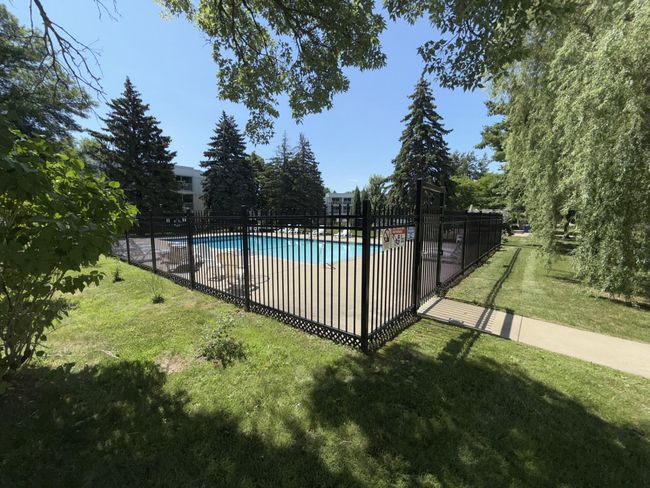 APT-208 - 120 Demont Ave E, Condo with 2 bedrooms, 2 bathrooms and null parking in Little Canada MN | Image 15