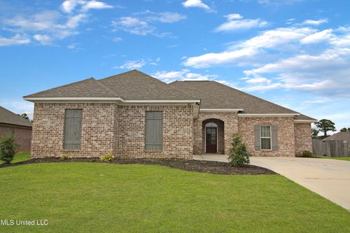 160 Chartleigh Cir, Canton, MS, 39046-1210 | Card Image