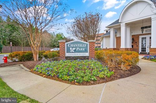 348-3840 Lightfoot St, CHANTILLY, VA, 20151-3026 | Card Image