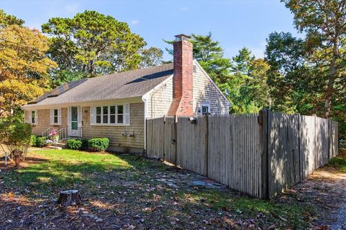 299 Depot Rd, Harwich, MA, 02645-2929 | Card Image