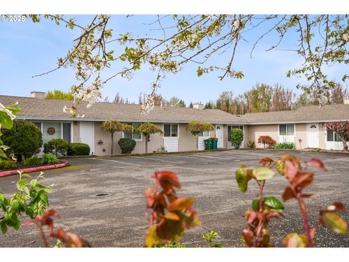 1700 Ne 231st Ct, Wood Village, OR, 97060-2855 | Card Image