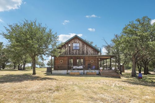 194 County Road 3825, Bridgeport, TX, 76426-4822 | Card Image