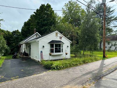 89 Main Street, House other with 2 bedrooms, 1 bathrooms and null parking in New Hampton NH | Image 3