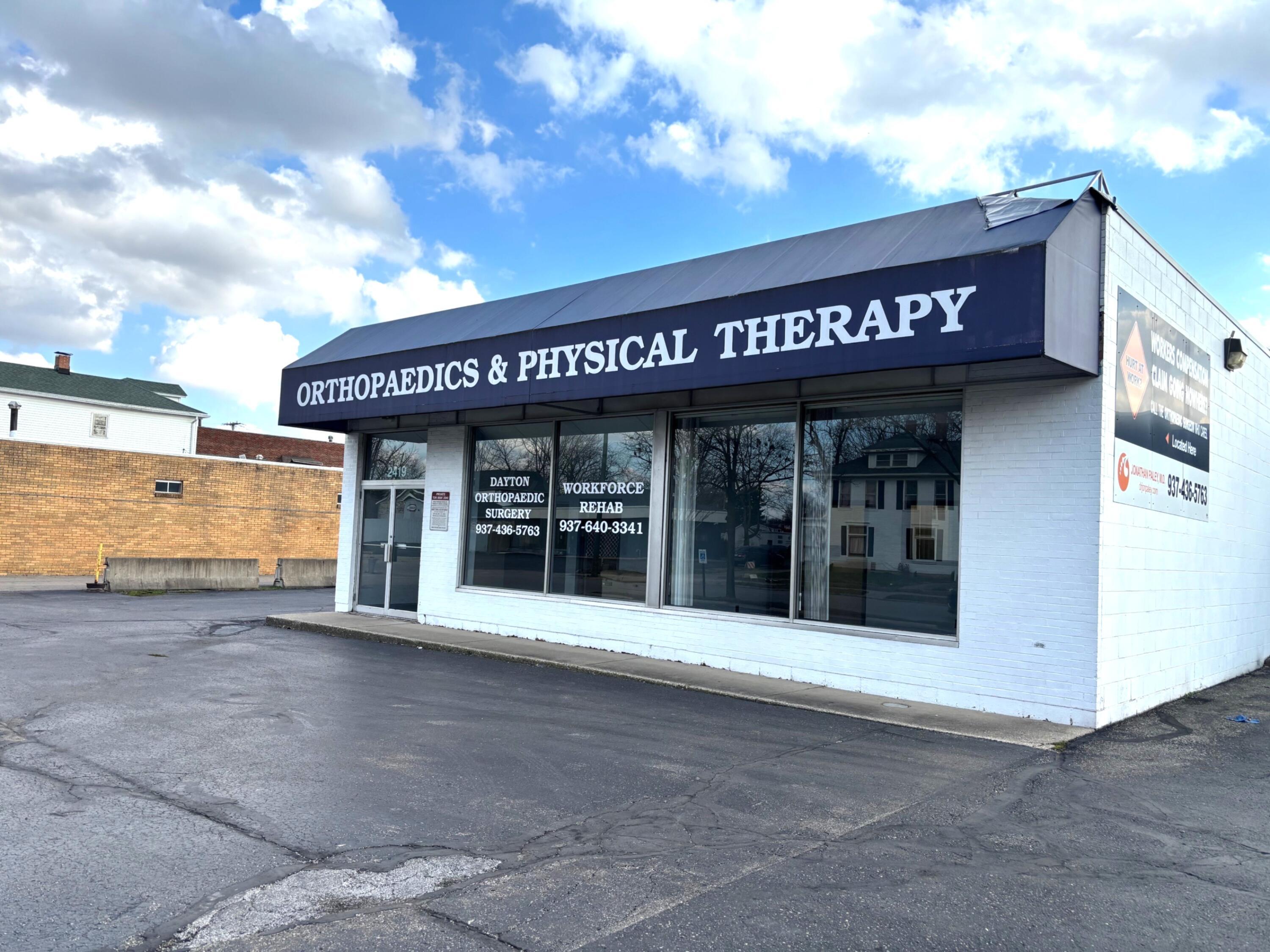 2419 High St, Springfield, OH 45505-1323