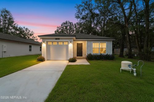 423 W 61st St, JACKSONVILLE, FL, 32208-3974 | Card Image