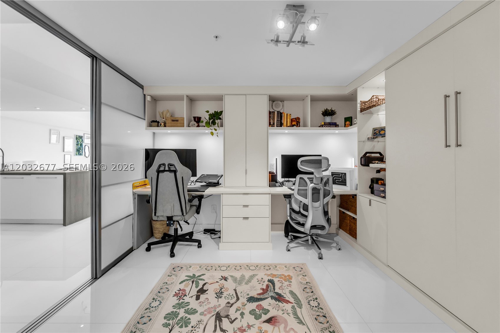 Residential in Sunny Isles Beach 4