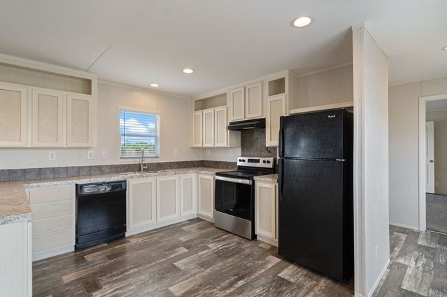 750 Conchas St, House other with 3 bedrooms, 2 bathrooms and null parking in Kyle TX | Image 5