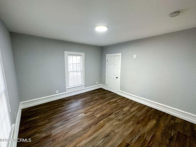 209 E Williamson St, House other with 4 bedrooms, 2 bathrooms and null parking in Mount Olive NC | Image 9