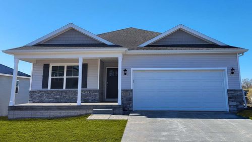 9521 Brighton Way Sw, Cedar Rapids, IA, 52404 | Card Image