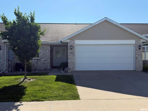 309 Scotch Pine Dr, MACOMB, IL, 61455-8299 | Card Image
