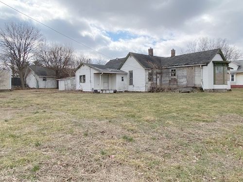 1404 Madison Ave, Charleston, IL, 61920-1674 | Card Image