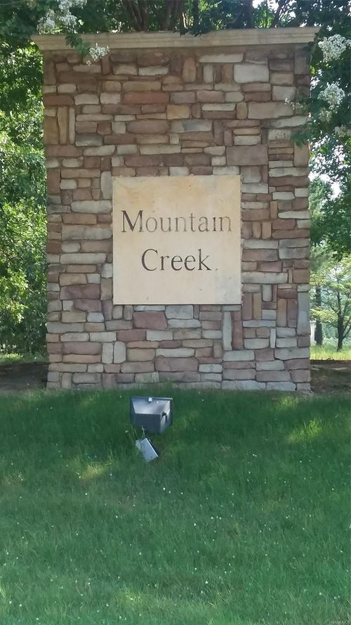 240 Merrill Ln, Deatsville, AL, 36022-2835 | Card Image