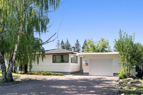 87 Hillgrove Drive Sw, Calgary, AB, T2V3L8 | Card Image