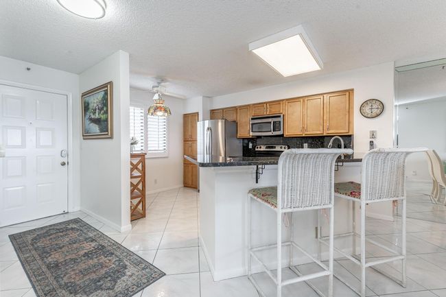 APT-802 - 2215 Cypress Island Dr, Condo with 2 bedrooms, 2 bathrooms and null parking in Pompano Beach FL | Image 10